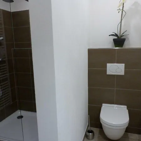 Lindenone Villa Windesheim Buitenkant foto