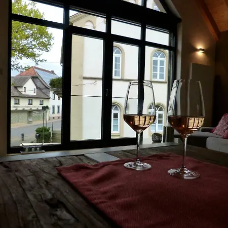 Lindenone Villa Windesheim Buitenkant foto